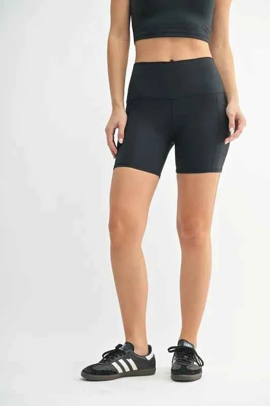 MONO B Venice Cloud Light Sculpt Biker Shorts